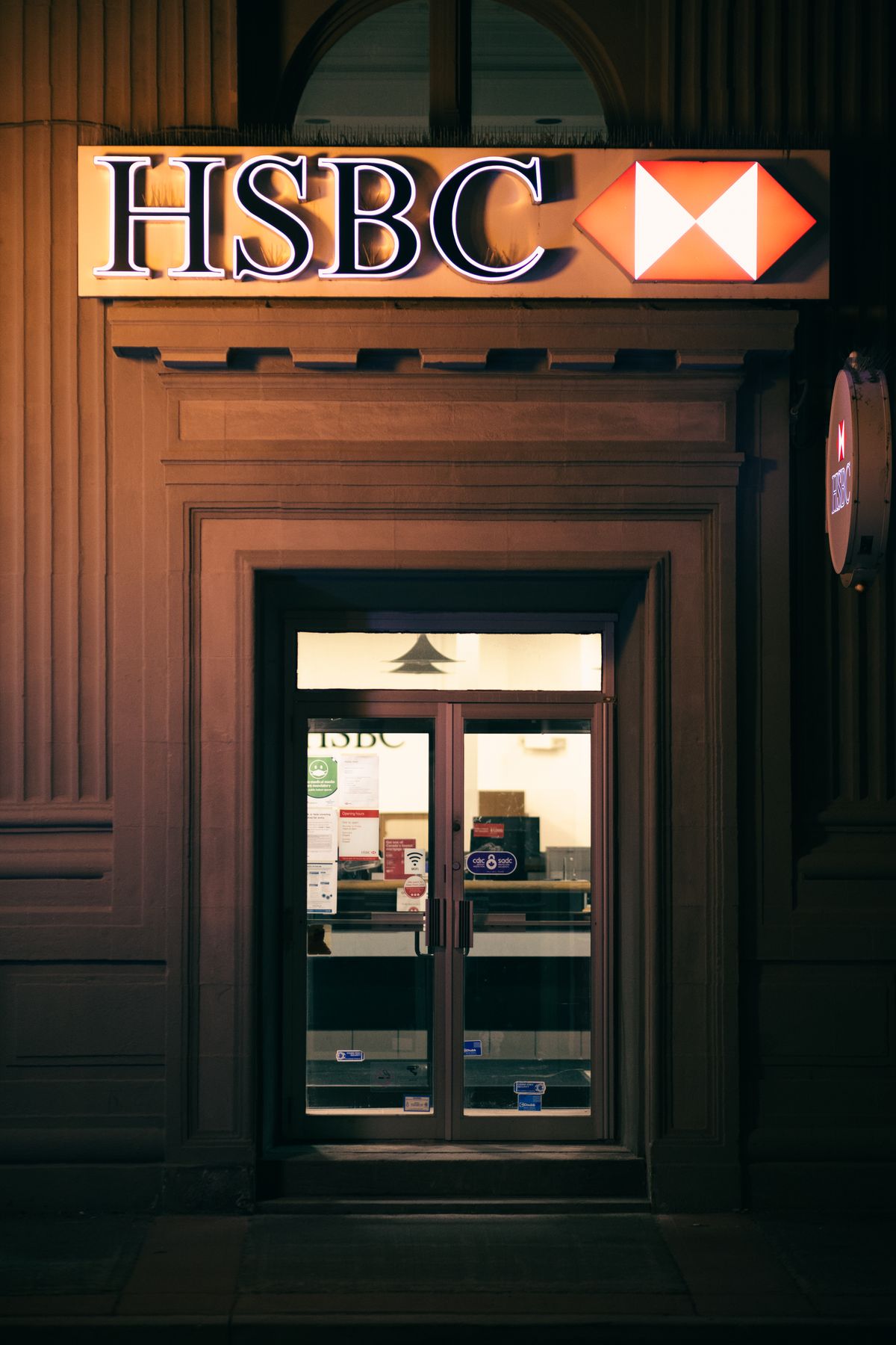 Banking and fintech revenue operations guide for Pulse RevOps
