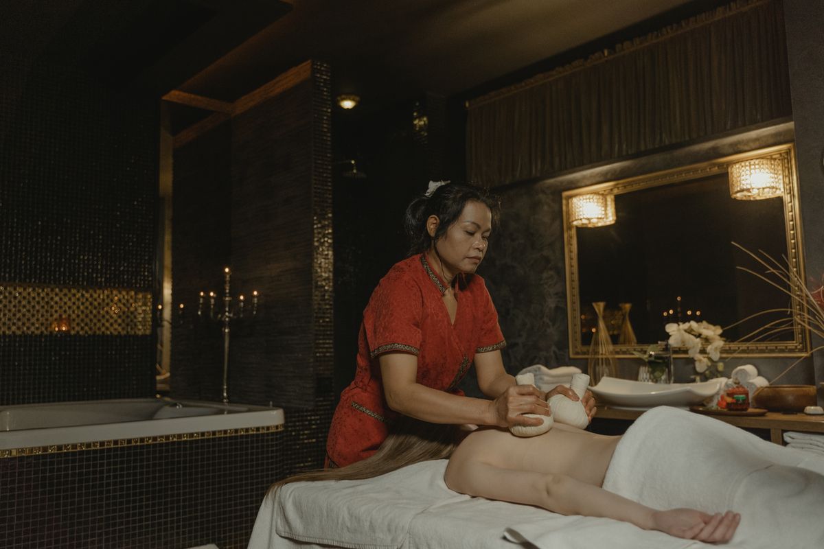 Wellness, spa, and beauty revenue operations guide for Pulse RevOps