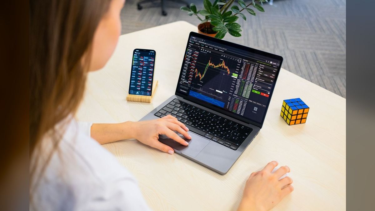 The 10 Best AI Tools for Stock Trading Research in 2027 — figure 6