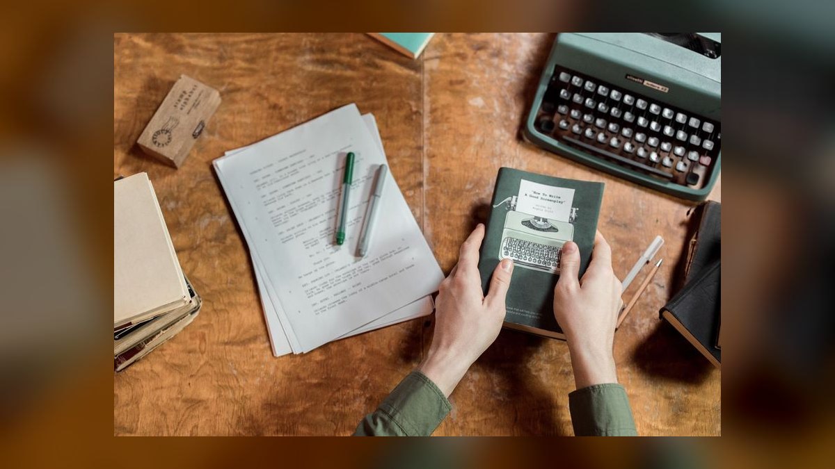 The 10 Best AI Tools for Writing Movie Scripts in 2027 — figure 1