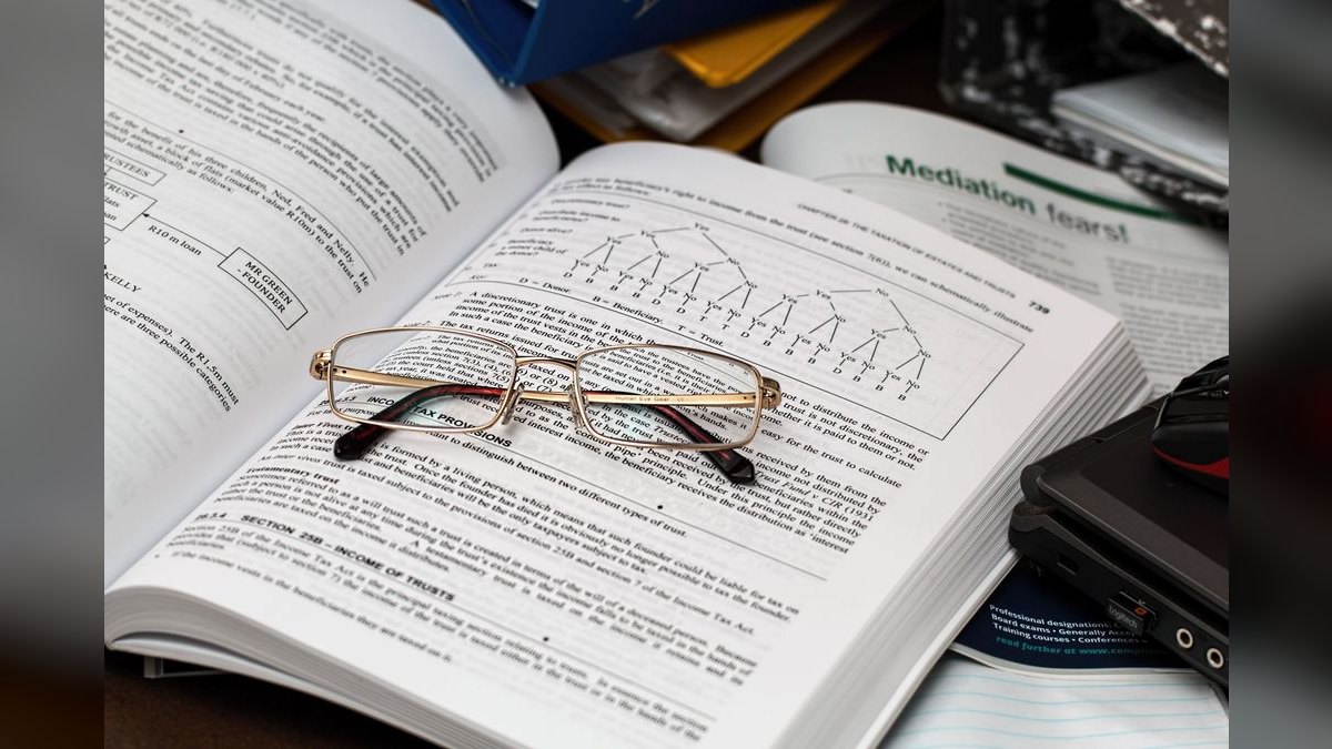 The 10 Best AI Tools for Reading PDFs Aloud in 2027 — figure 2