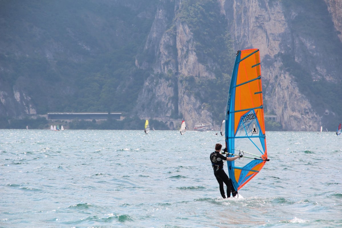 Windsurf