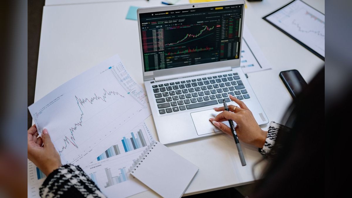 The 10 Best AI Model Monitoring Tools in 2027 — figure 3
