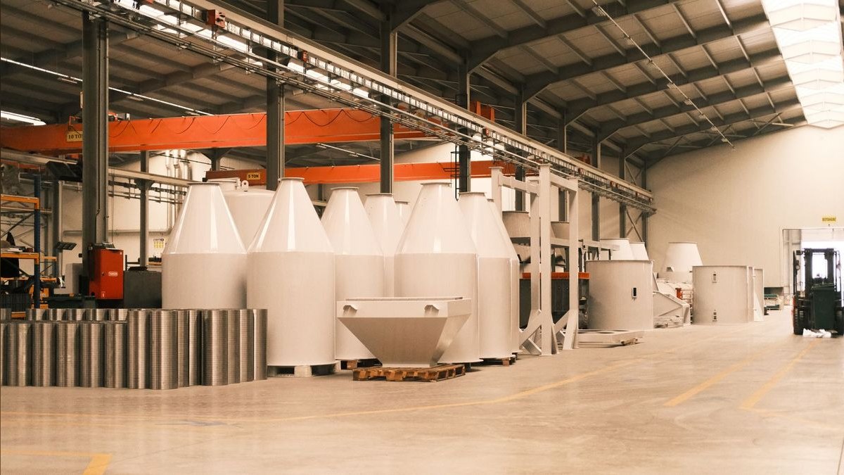 Top 10 Protein Skimmers for Heavy-Bioload Marine Tanks in 2027