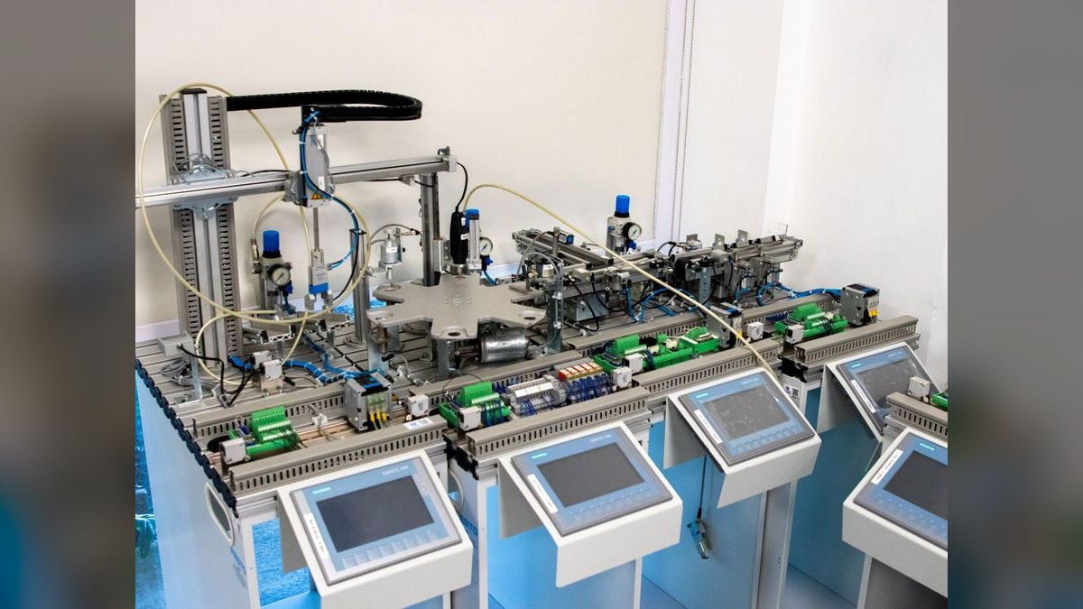 Top 10 Aquarium Automation Systems (Controllers, Dosers, Monitors) in 2027