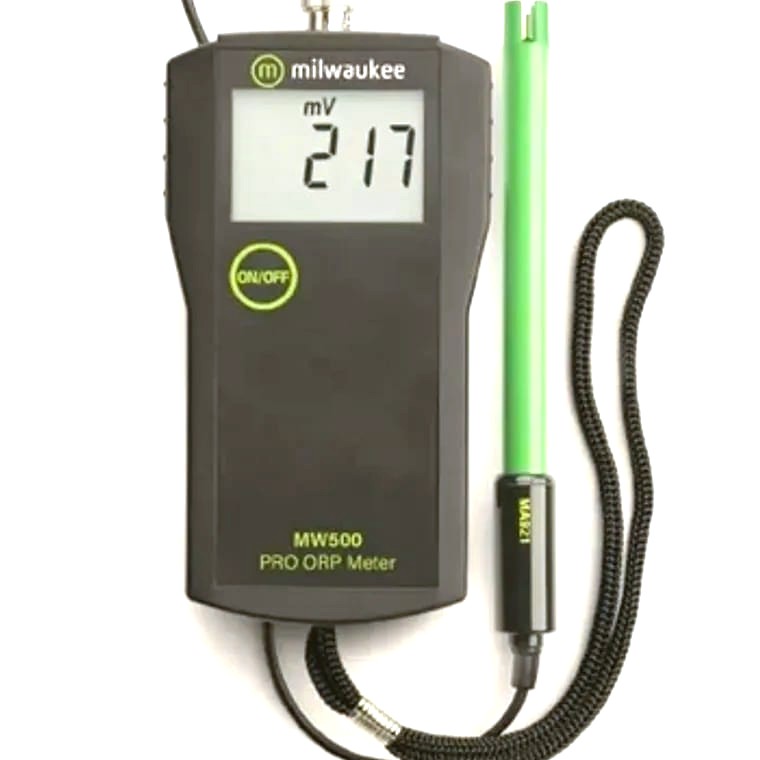Milwaukee Instruments MW500 pH/Temperature Monitor