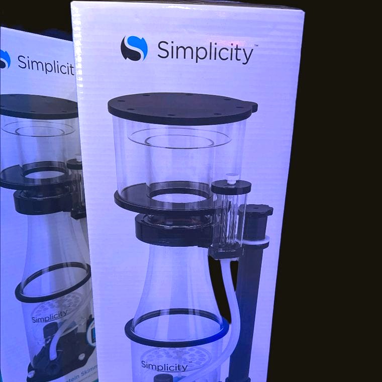 Simplicity 240 DC Skimmer
