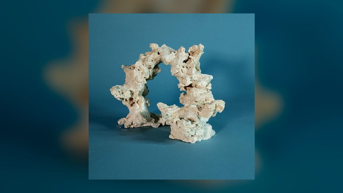 How do I aquascape live rock for a reef tank in 2027 — figure 4