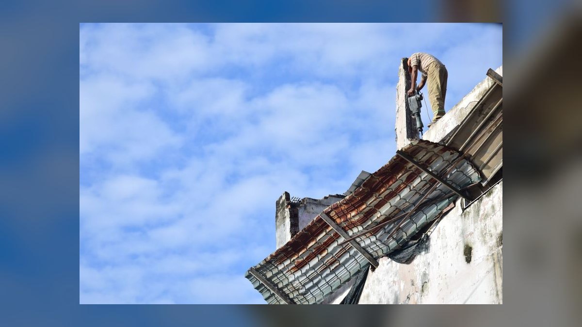 When Should I Demolish an Old Building Versus Build-to-Suit?