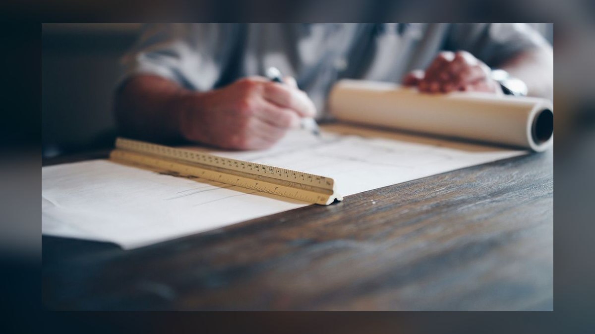 Should I Take a Longer Lease Term for Better Terms?