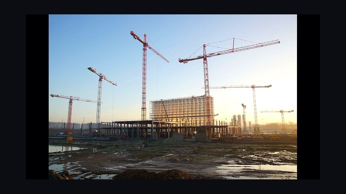 How Do I Avoid Getting Screwed on a Ground-Up Build-to-Suit in 2027?