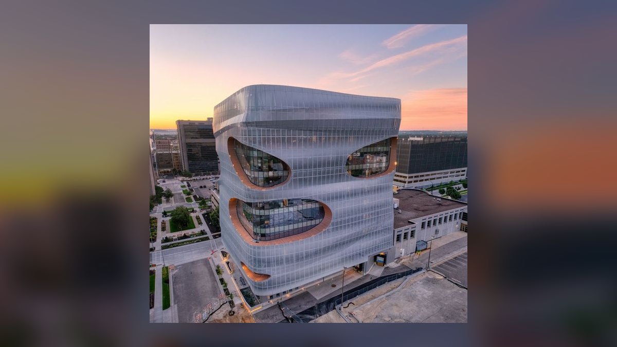 How Do I Negotiate Parking in a Commercial Lease?