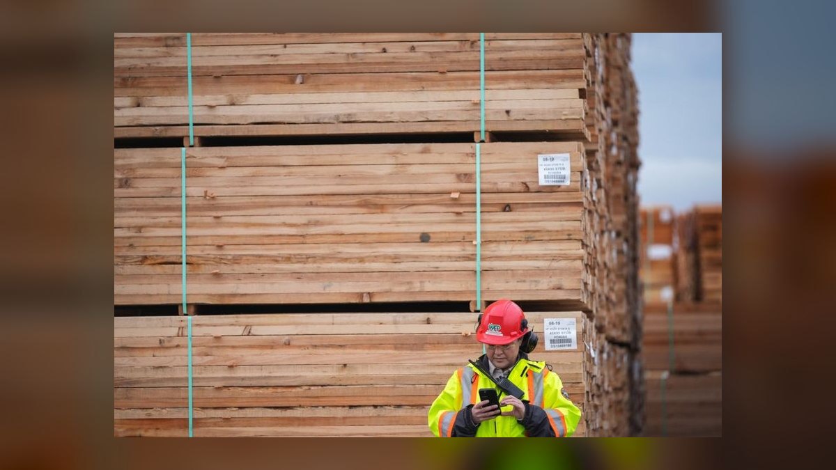 How do I negotiate a cap on my out-of-pocket costs for the buildout — figure 5