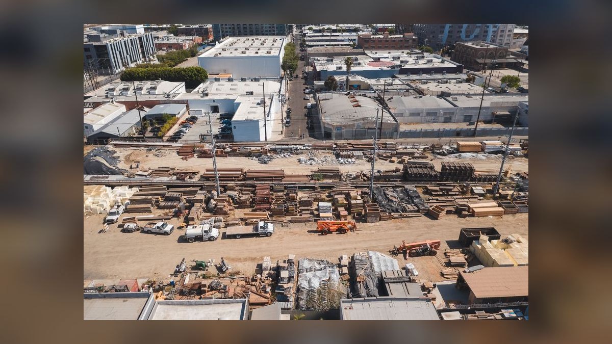 Can I lock in today’s construction material prices for my buildout in 2027 — figure 10