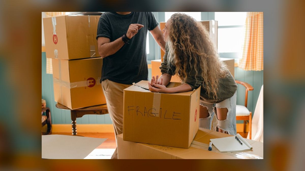 Can I get a landlord contribution for my move costs after the buildout finishes — figure 8