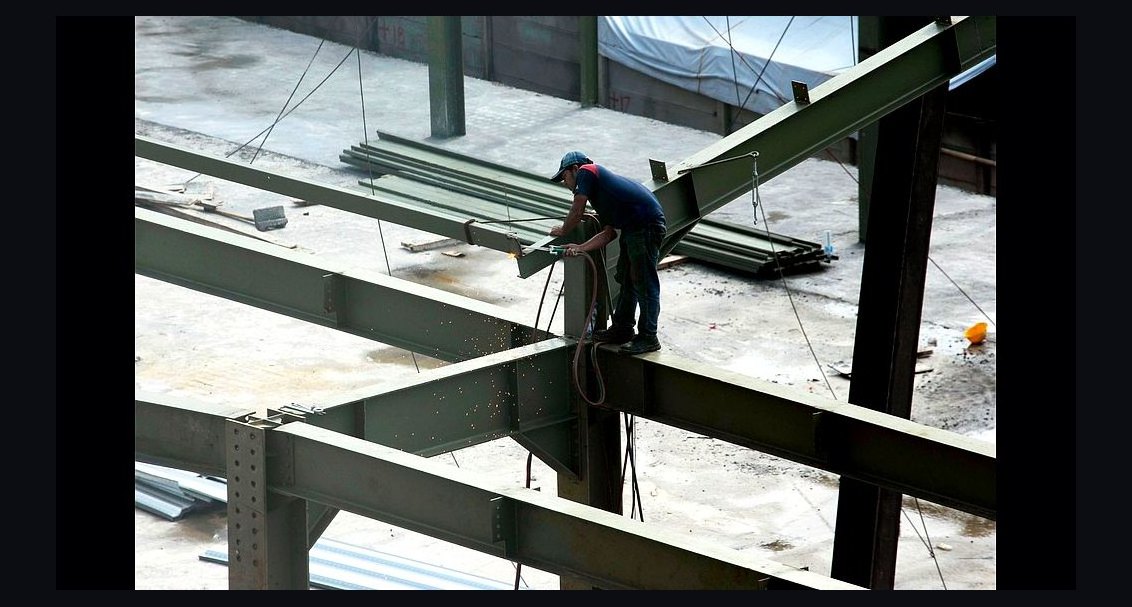 What’s the going rate for buildout hard cost carry during construction in 2027