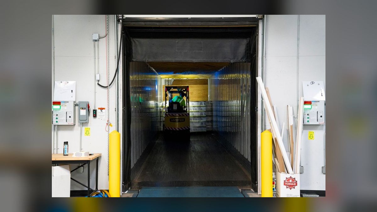 What’s the average cost per square foot for a warehouse mezzanine buildout in 2027 — figure 1