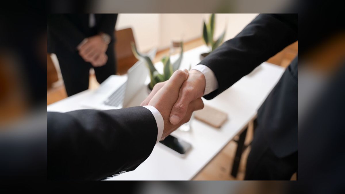 Should I negotiate for the landlord to carry my TI allowance as a non-interest-bearing loan — figure 9