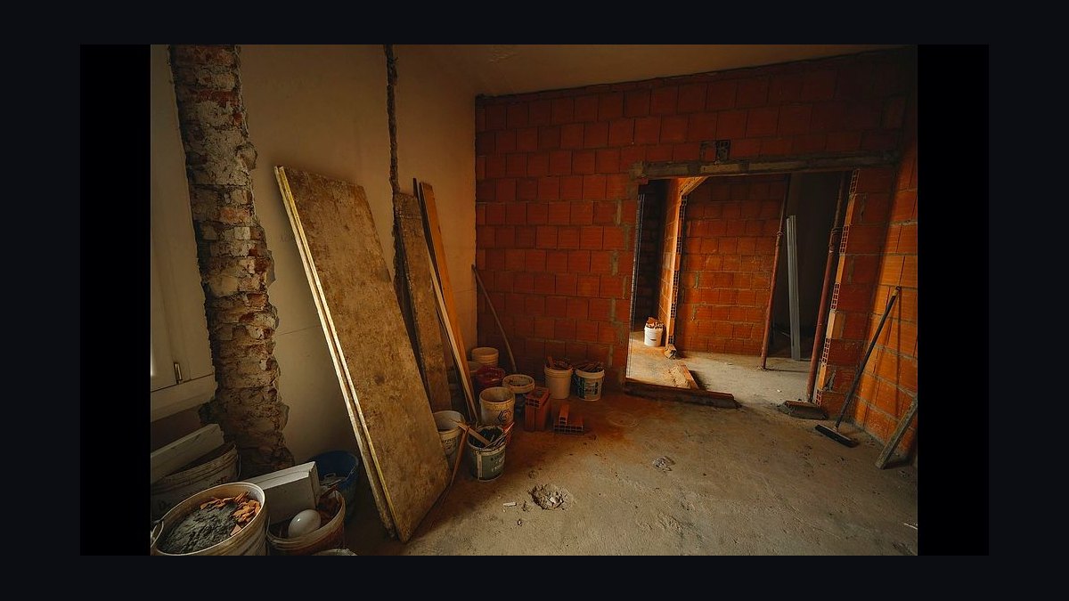 How much do Buildouts cost in 2027?