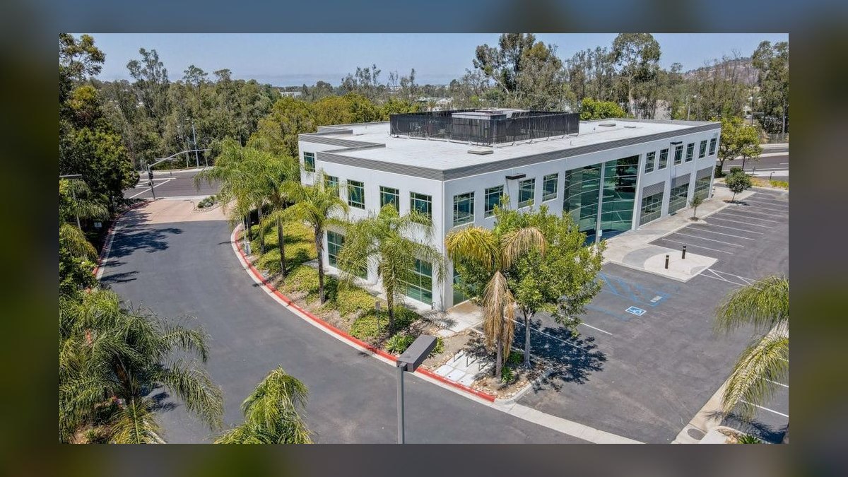 How much does a 10,000 SF medical office buildout cost per square foot in 2027 — figure 2