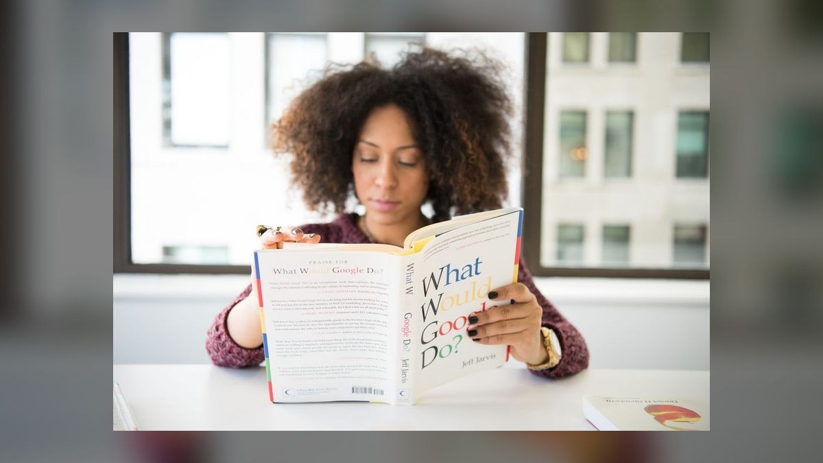 What Great Salespeople Do by Michael Bosworth and Ben Zoldan — Cliff Notes Summary