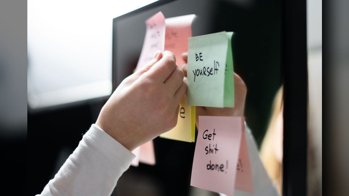 100 Ways to Motivate Yourself by Steve Chandler — Cliff Notes Summary