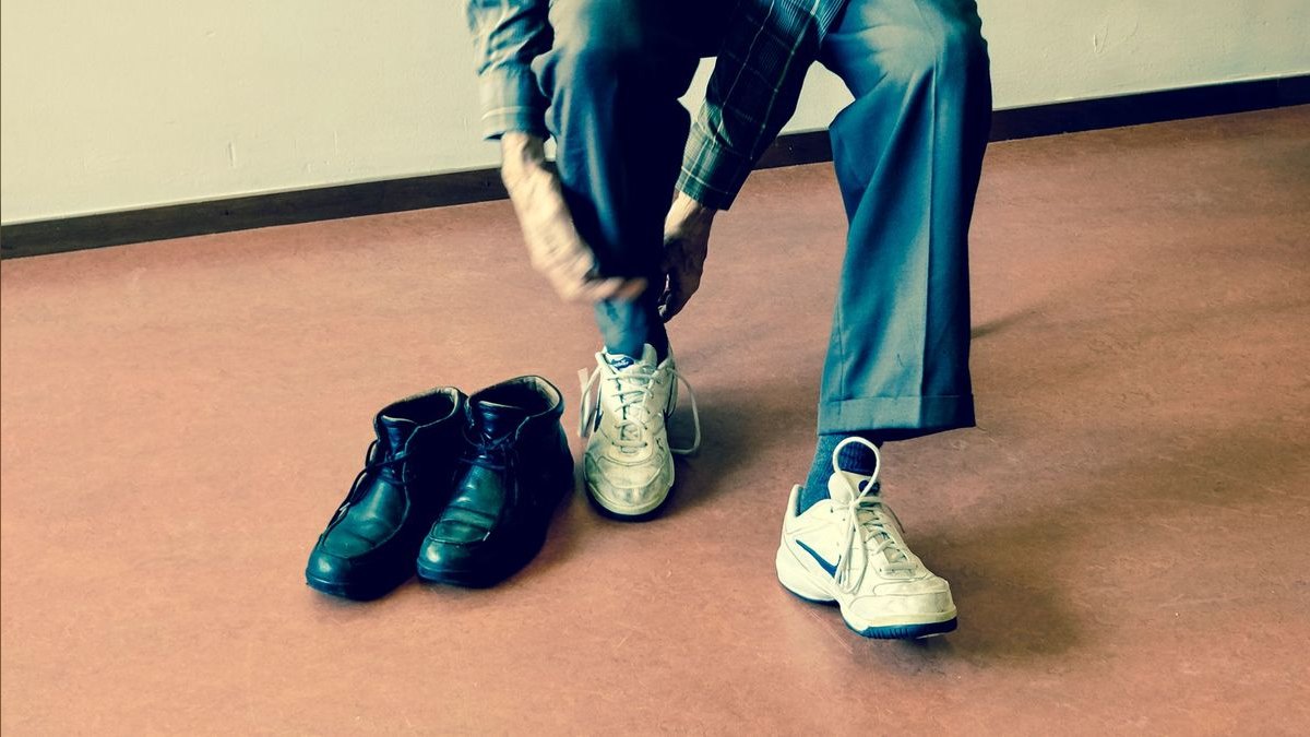 Shoe Dog by Phil Knight — Cliff Notes Summary for Sellers — figure 4