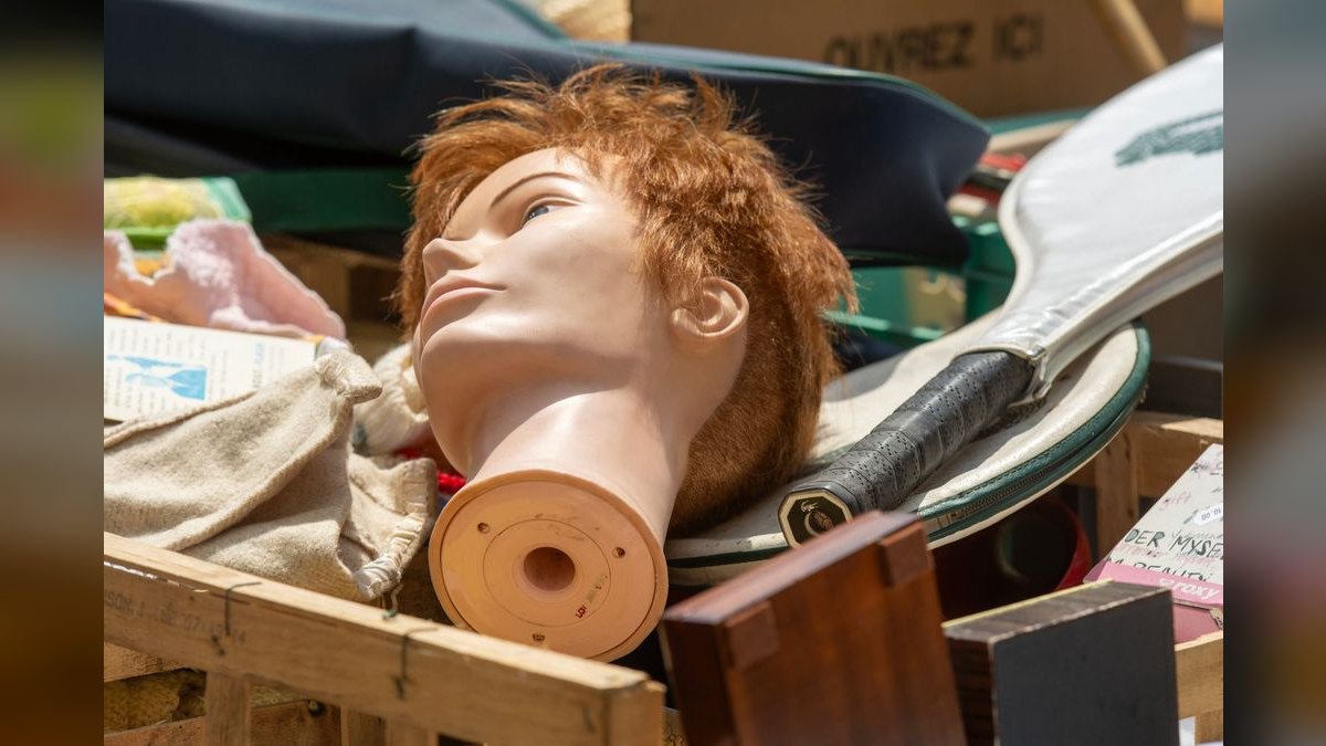 How does *Gap Selling* help you identify hidden customer pain points — figure 6