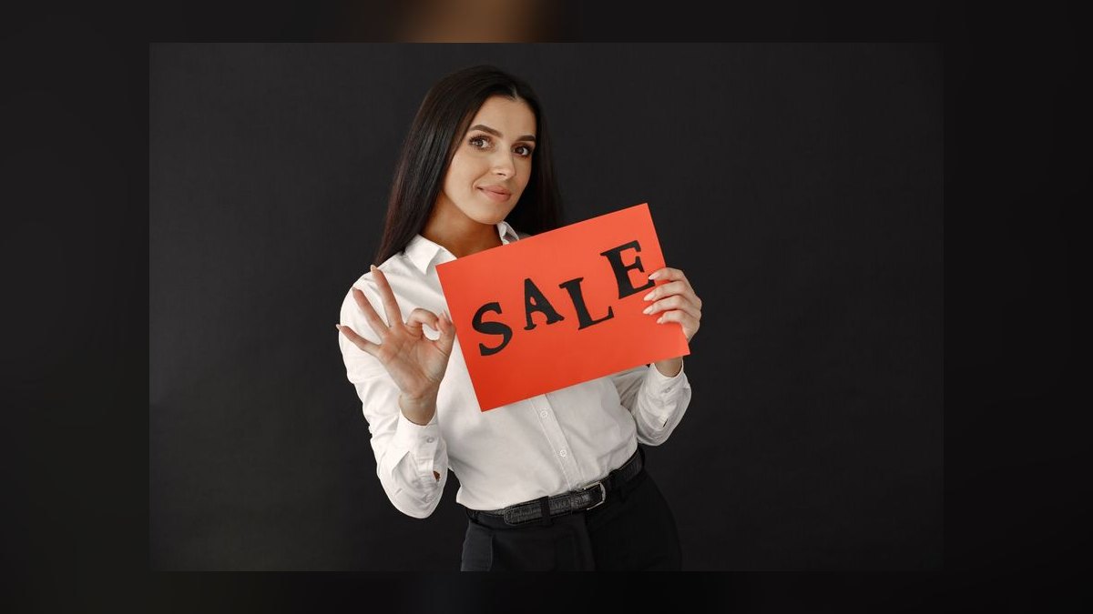 What’s the most practical technique from *New Sales. Simplified.* for handling a “send me info” objection — figure 10