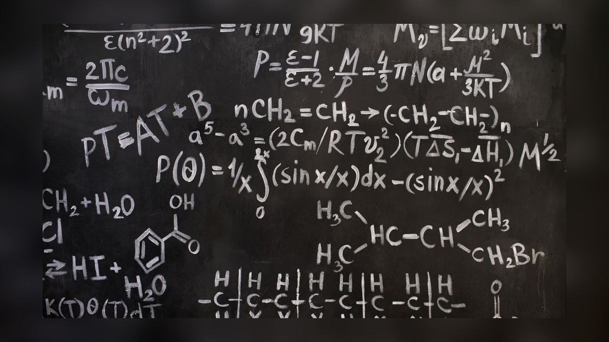 How does *The Sales Acceleration Formula* define the perfect onboarding process for new reps in 2027 — figure 8