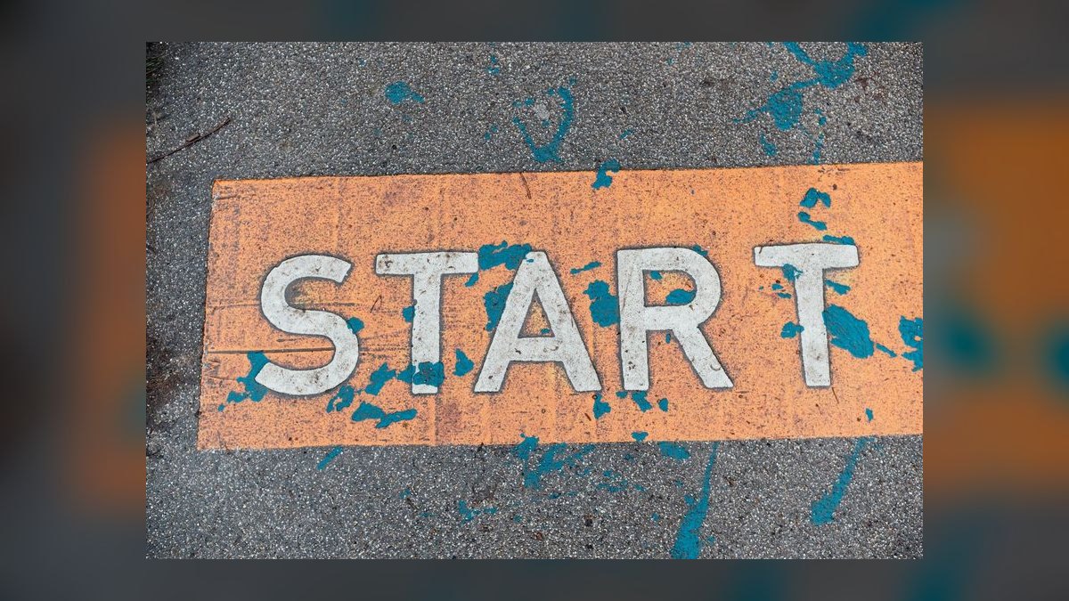 When is the optimal time to start reading The First 90 Days by Michael Watkins for a new sales leadership role in 2027 — figure 9