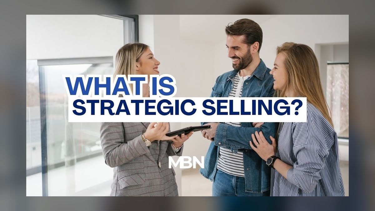 What are the concrete steps in Strategic Selling for building a sales plan in 2027 — figure 4