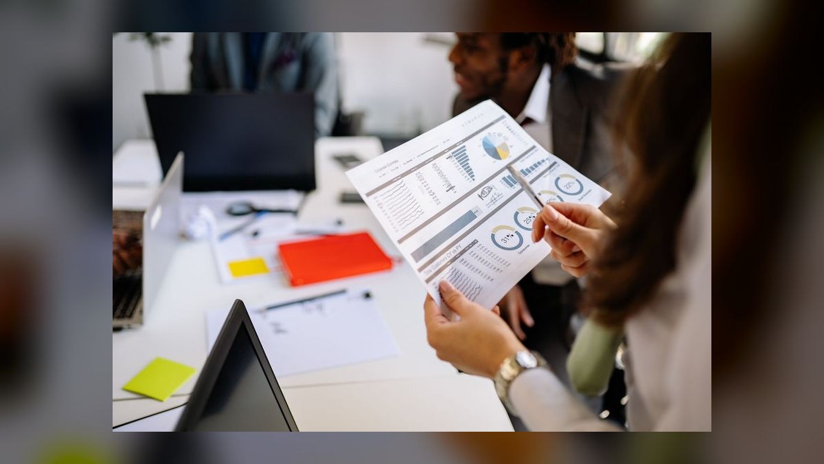 What is the first concrete step in The Sandler Rules by David Mattson for a sales leader to implement the system in 2027 — figure 4