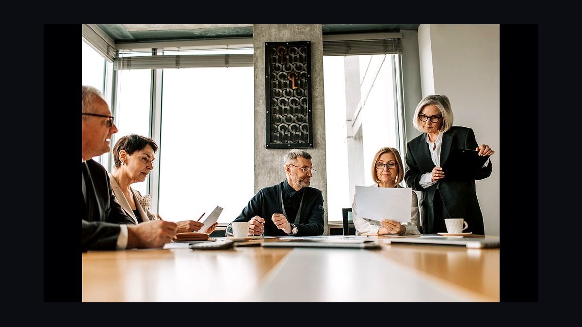 The Sales Development Playbook by Trish Bertuzzi — Top 10 Key Takeaways for Sales Leaders in 2027 — figure 9