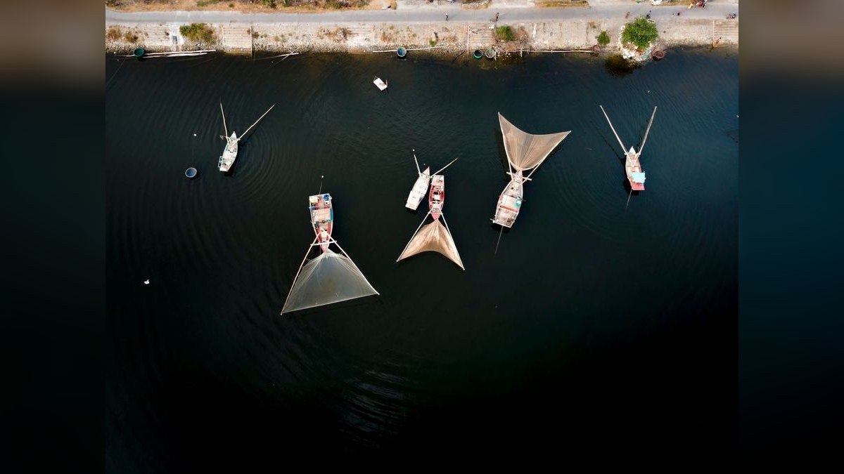 Top 10 Fishing Boats 2027