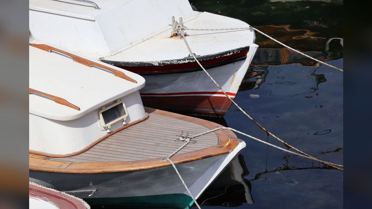 Top 10 Deck Boats 2027 — figure 3