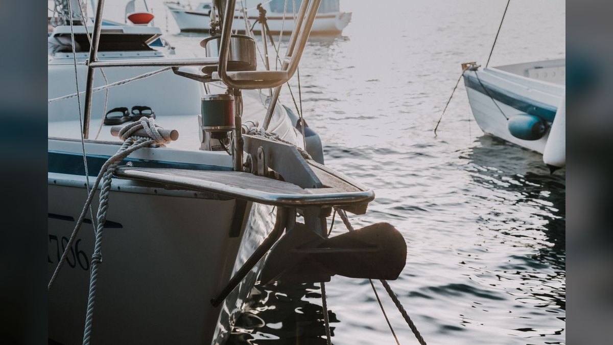 Top 10 Deck Boats 2027 — figure 4