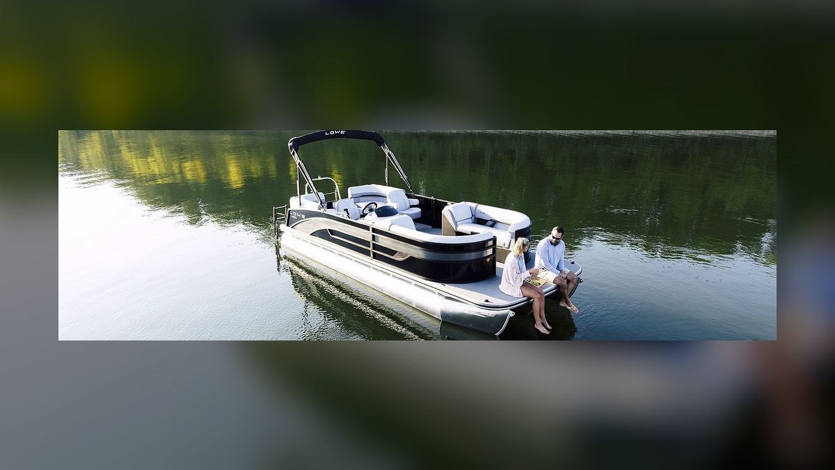 Top 10 Pontoon Boats 2026 — figure 9