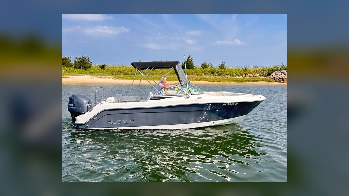Top 10 Walkaround Boats 2027 — figure 5