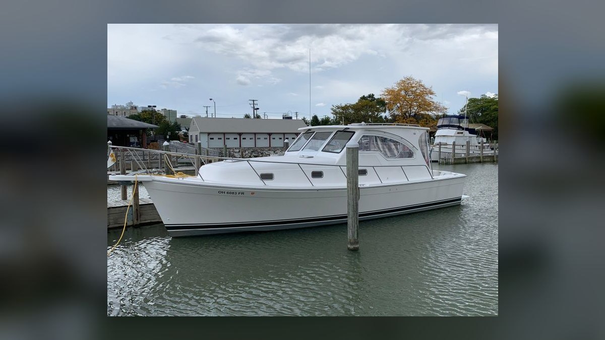 Top 10 Trawlers & Long-Range Cruisers 2027 — figure 9