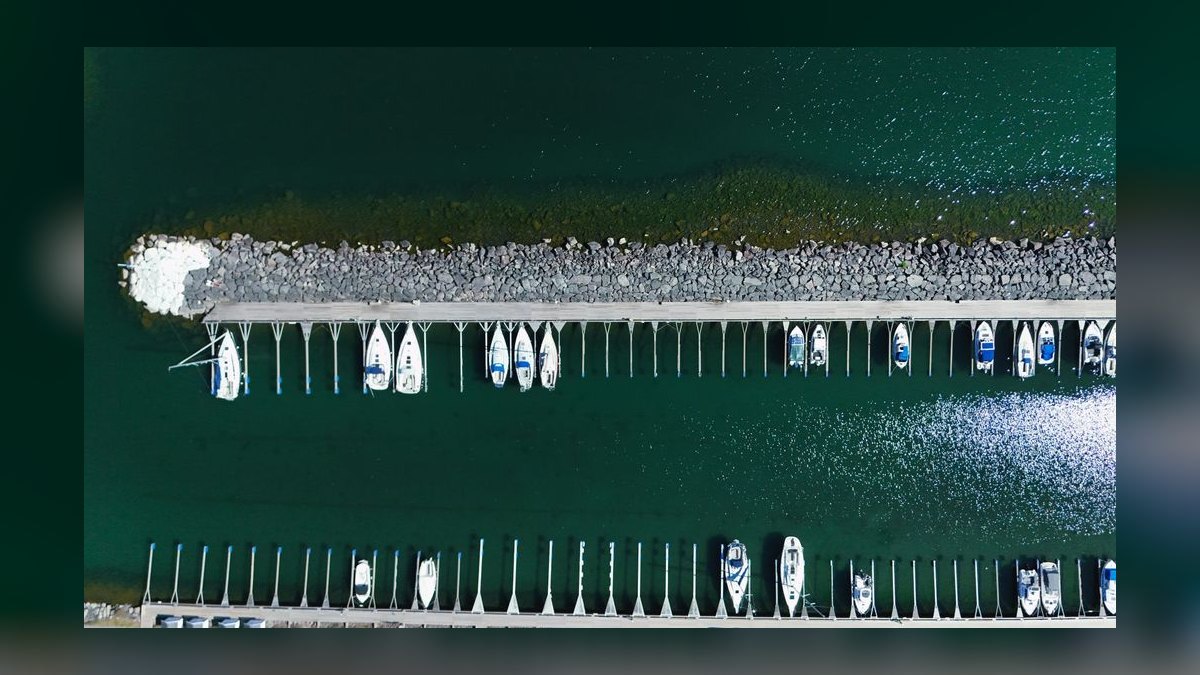 Top 10 Tritoon Pontoon Boats 2027 — figure 10