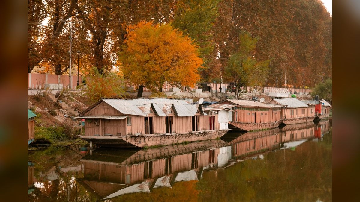 Top 10 Houseboats 2027 — figure 2