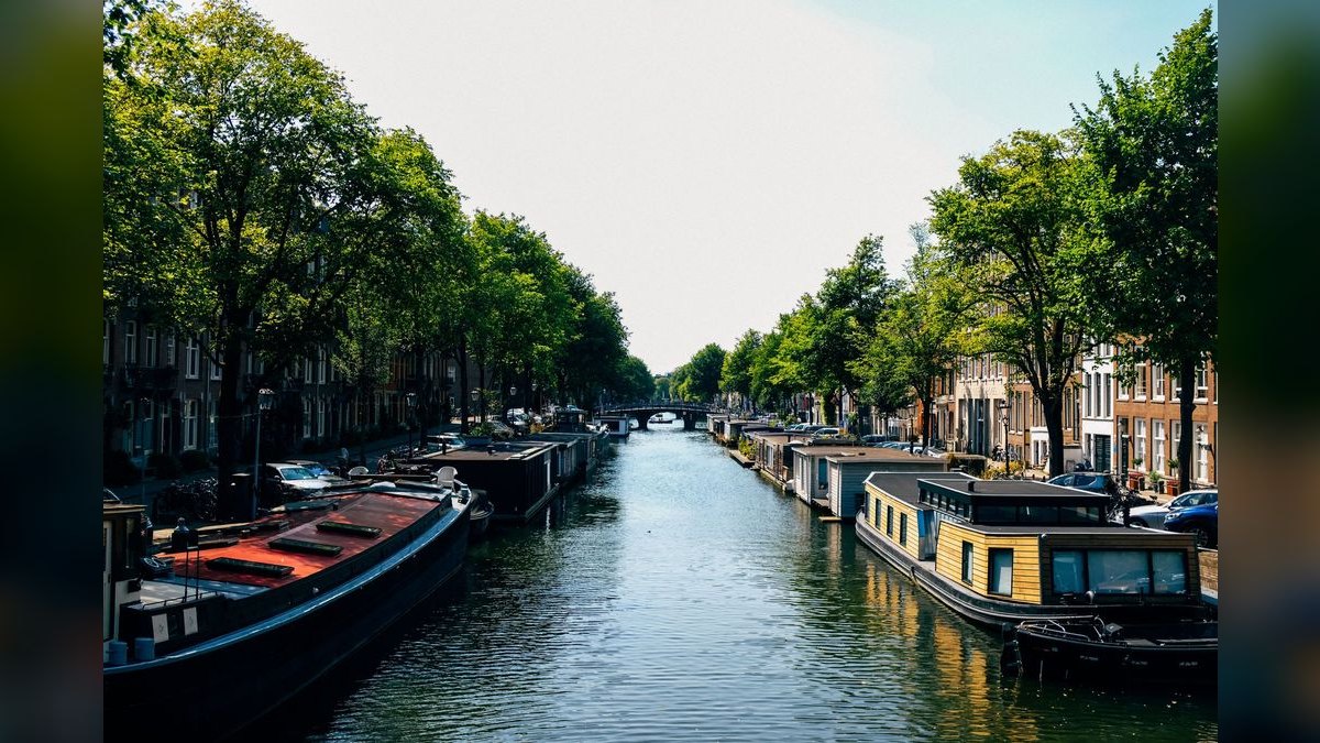 Top 10 Houseboats 2027 — figure 6