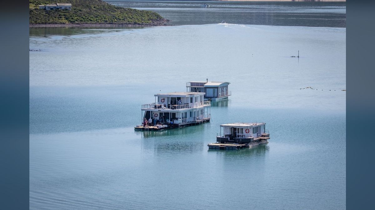 Top 10 Houseboats 2027