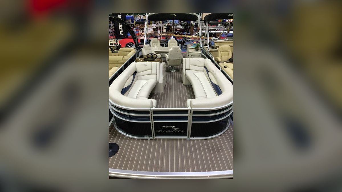 Top 10 Bennington Pontoon Models 2027 — figure 10