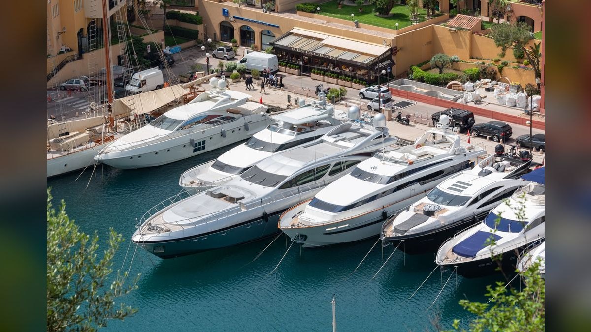 Top 10 Motor Yachts Over 50 Feet 2027
