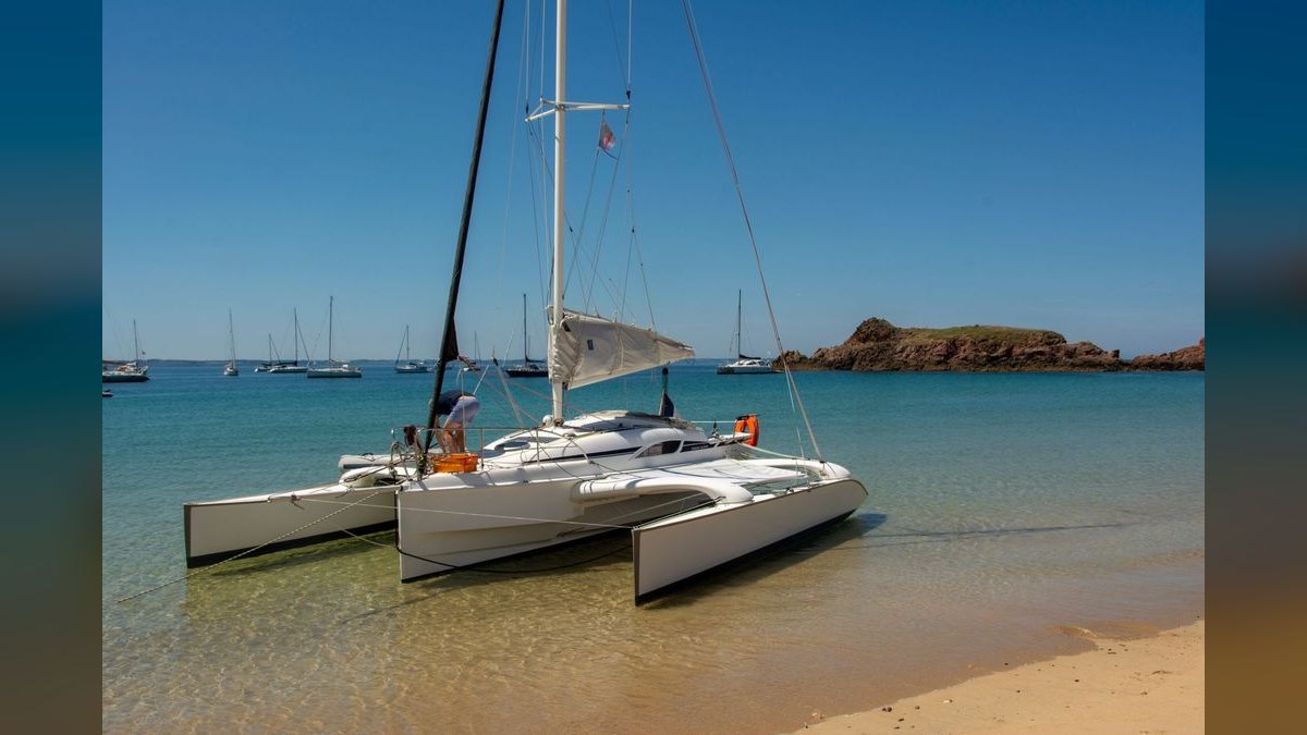 Top 10 Catamaran Sailboats 2027 — figure 3