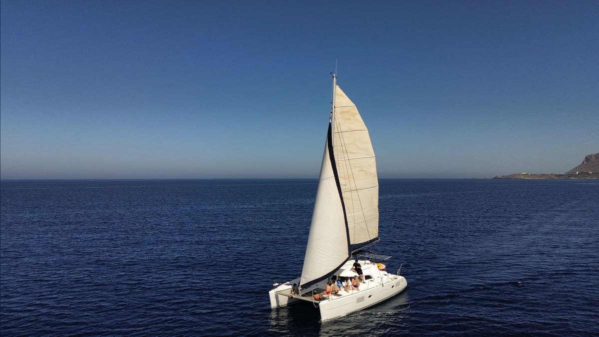 Top 10 Catamaran Sailboats 2027 — figure 5