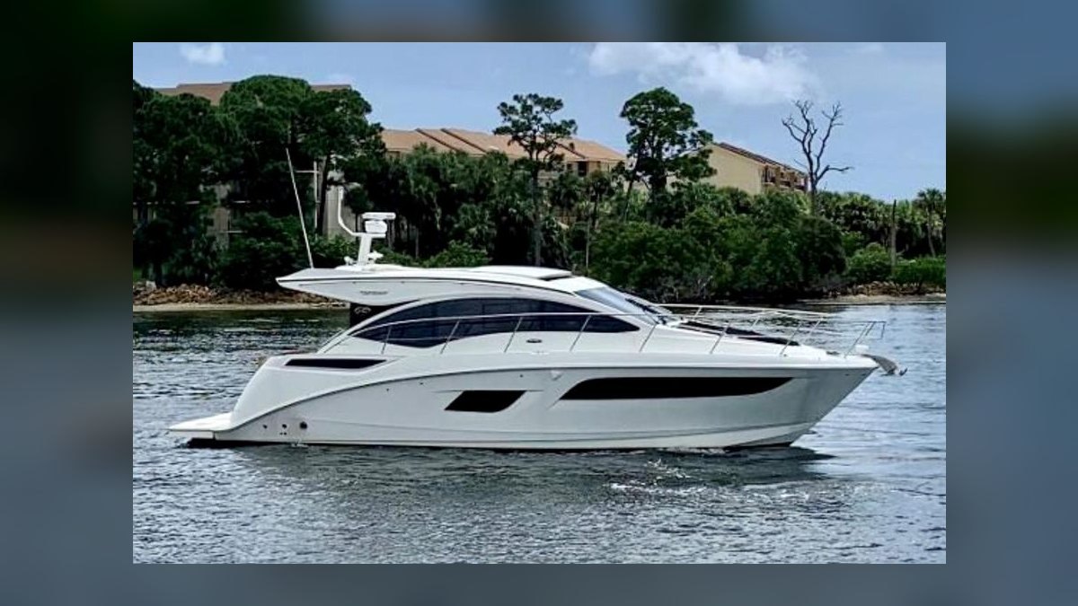 Top 10 Boats Over 40 Feet 2027