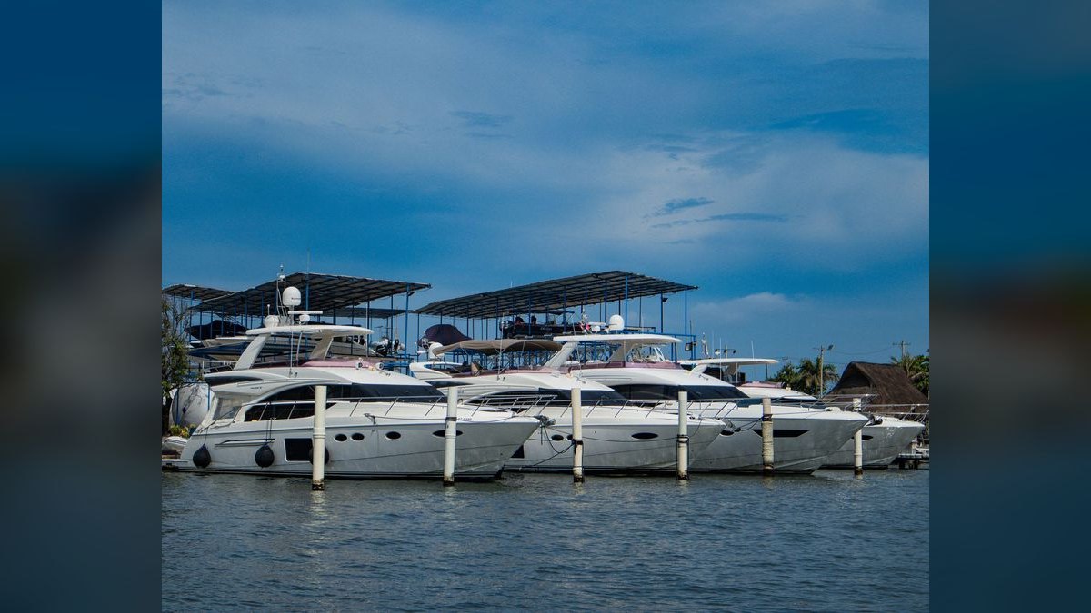 Top 10 Luxury Boats 2027 — figure 4